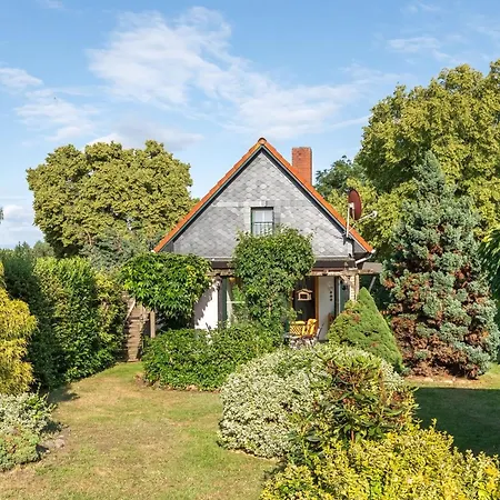 Loppin Holiday home *